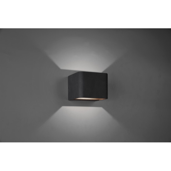 Wall lamp