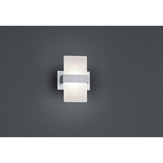 Wall lamp